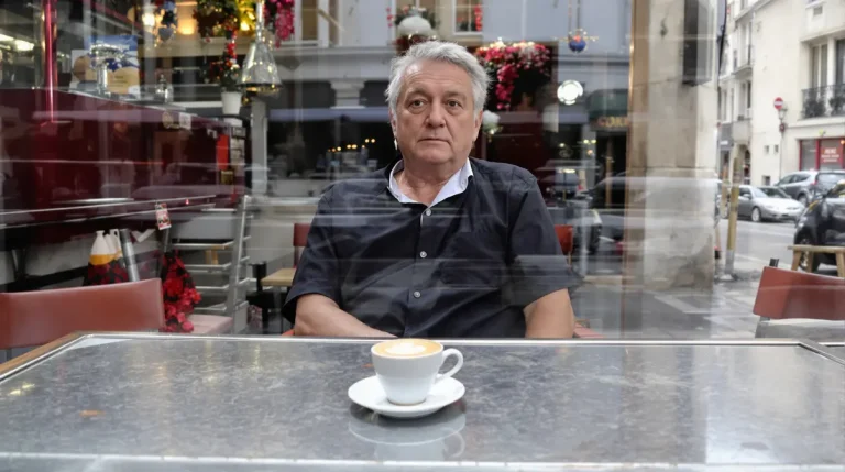 Ils poussent comme des champignons et fragilisent les bistrots de quartier – on compte une ouverture par jour